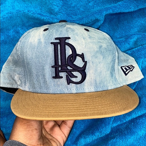 Hat - Picture 3 of 7